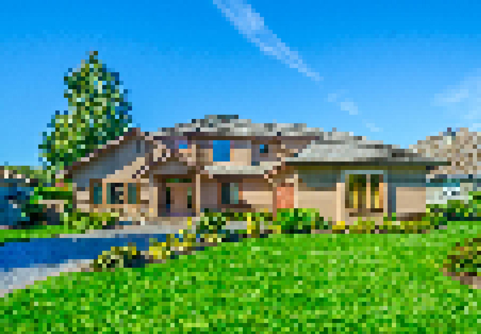 St. Lily Town Community